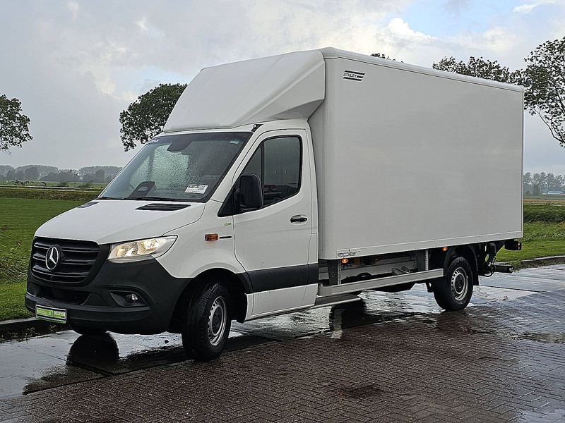 Mercedes-Benz eSprinter Bakwagen Laadklep! - Фургон з закритим кузовом, Електричний фургон: фото 2 Mercedes-Benz eSprinter Bakwagen Laadklep! - Фургон з закритим кузовом, Електричний фургон: фото 2