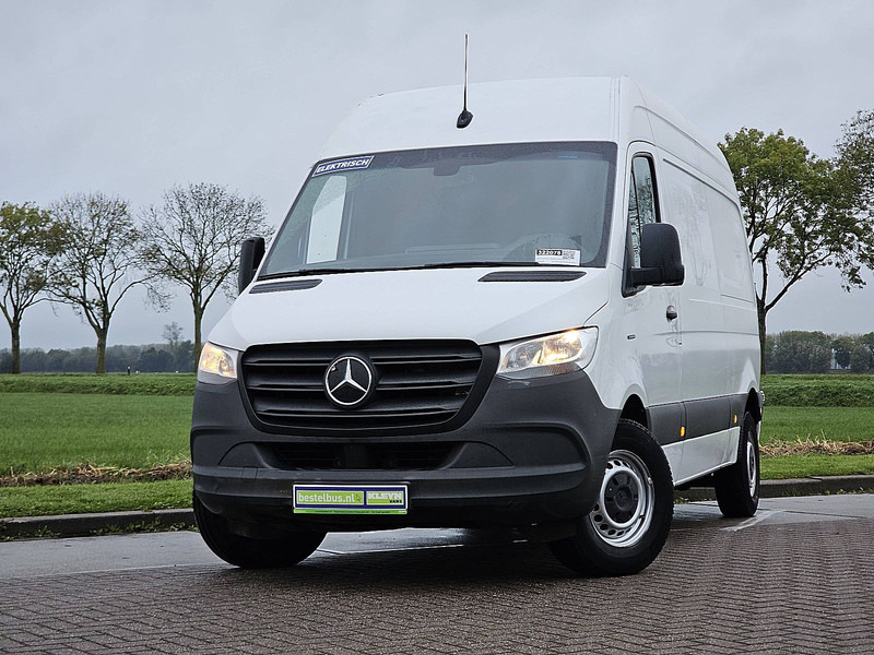 Mercedes-Benz eSprinter L2H2 Elektrisch AC! - Суцільнометалевий фургон, Електричний фургон: фото 1 Mercedes-Benz eSprinter L2H2 Elektrisch AC! - Суцільнометалевий фургон, Електричний фургон: фото 1