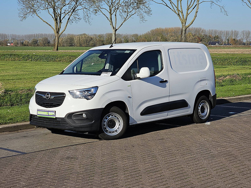 Opel Combo 1.6 D - Фургон з закритим кузовом: фото 2 Opel Combo 1.6 D - Фургон з закритим кузовом: фото 2