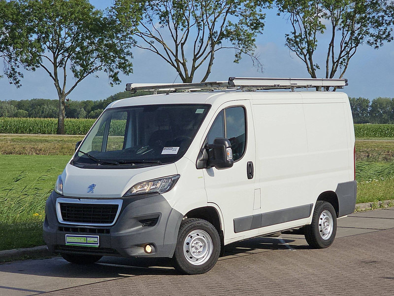 Peugeot Boxer 2.0 - Легковий фургон: фото 2 Peugeot Boxer 2.0 - Легковий фургон: фото 2