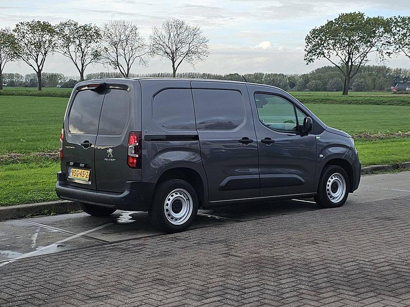 Peugeot Partner 1.5 L1H1 Navi Euro6 AC! - Фургон з закритим кузовом: фото 3 Peugeot Partner 1.5 L1H1 Navi Euro6 AC! - Фургон з закритим кузовом: фото 3