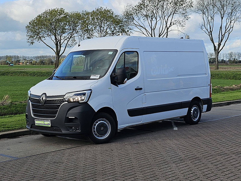 Renault Master 2.3 DCI 130 L2H2 - Суцільнометалевий фургон: фото 2 Renault Master 2.3 DCI 130 L2H2 - Суцільнометалевий фургон: фото 2