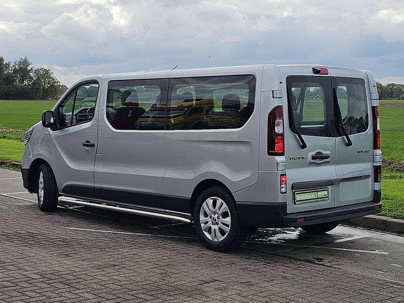 Мікроавтобус, Пасажирський фургон Renault Trafic 2.0 DCI ac aut. 9 pers EURO6: фото 6 Мікроавтобус, Пасажирський фургон Renault Trafic 2.0 DCI ac aut. 9 pers EURO6: фото 6