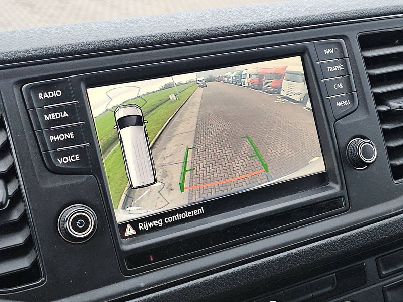 Суцільнометалевий фургон Volkswagen Crafter 2.0 TDI 177 AUT. L3H3: фото 13