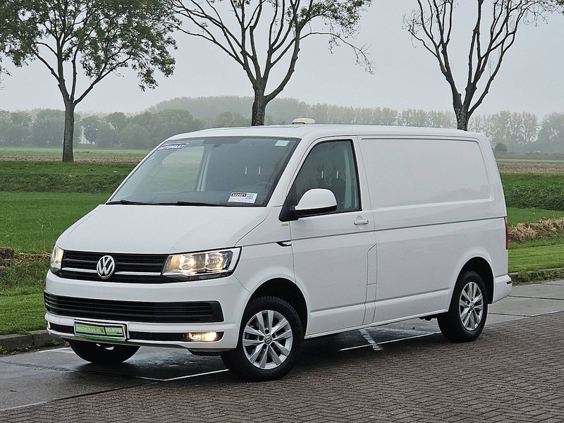 Volkswagen Transporter 2.0 TDI L1H1 Airco Euro6 NAP - Легковий фургон: фото 2 Volkswagen Transporter 2.0 TDI L1H1 Airco Euro6 NAP - Легковий фургон: фото 2