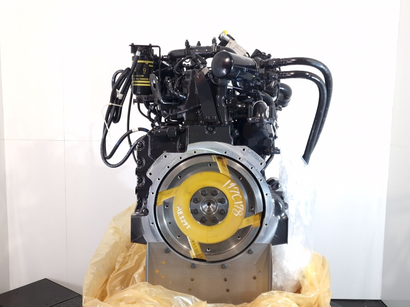 Cummins Komatsu QSB4.5/ SAA4D107E-3 CPL4731 New Engine (Plant) - Двигун в категорії Будівельна техніка: фото 2 Cummins Komatsu QSB4.5/ SAA4D107E-3 CPL4731 New Engine (Plant) - Двигун в категорії Будівельна техніка: фото 2