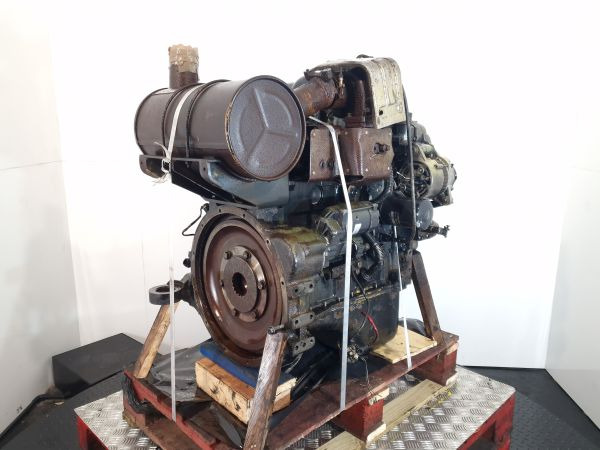 Komatsu/Cummins S4D102E-1/4BT3.9 Engine (Plant) - Двигун в категорії Будівельна техніка: фото 1 Komatsu/Cummins S4D102E-1/4BT3.9 Engine (Plant) - Двигун в категорії Будівельна техніка: фото 1
