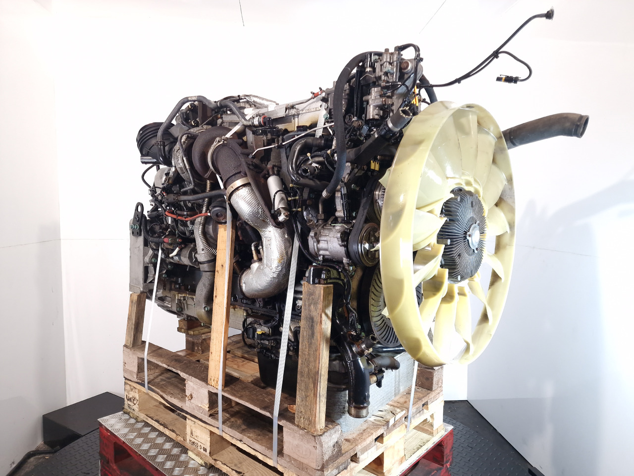 MAN D2676 LF51 Engine (Truck) - Двигун в категорії Вантажівки: фото 5 MAN D2676 LF51 Engine (Truck) - Двигун в категорії Вантажівки: фото 5
