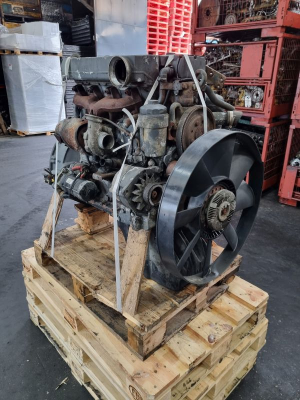 Mercedes Benz OM904LA.II/1-02 Non Adblue Engine (Truck) - Двигун в категорії Вантажівки: фото 4 Mercedes Benz OM904LA.II/1-02 Non Adblue Engine (Truck) - Двигун в категорії Вантажівки: фото 4