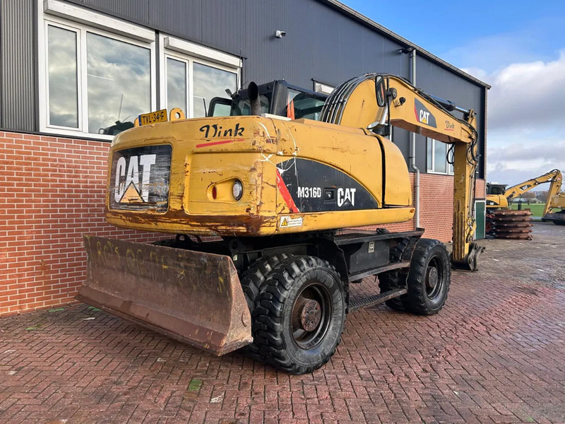 Caterpillar M316D - Колісний екскаватор: фото 2 Caterpillar M316D - Колісний екскаватор: фото 2