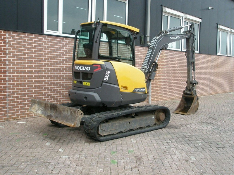 Volvo ECR50D - Міні-екскаватор: фото 4 Volvo ECR50D - Міні-екскаватор: фото 4
