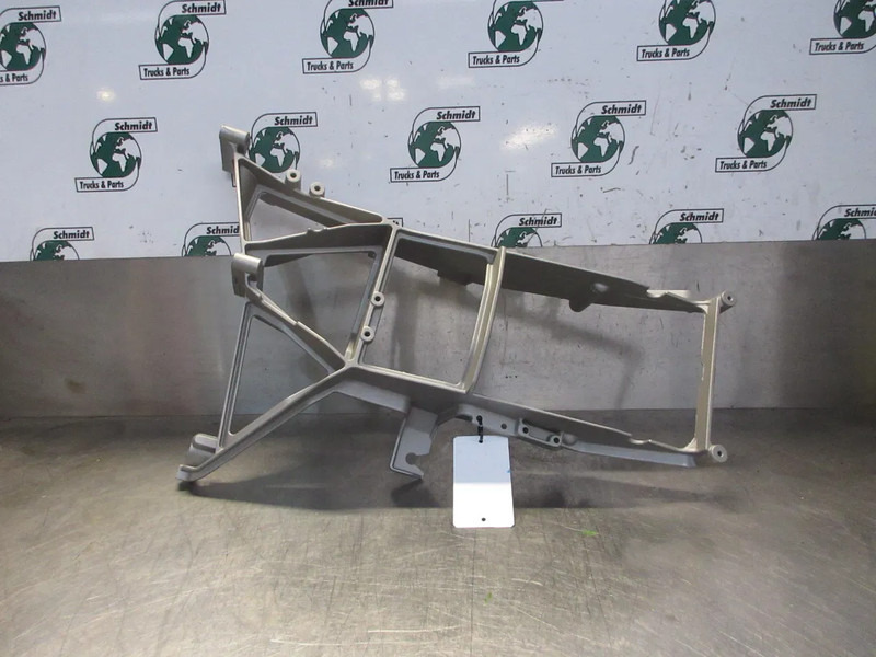 DAF 1396936 KOPLAMPBEUGEL LINKS DAF XF 105 EURO 5 - Кабіна й інтер'єр в категорії Вантажівки: фото 5 DAF 1396936 KOPLAMPBEUGEL LINKS DAF XF 105 EURO 5 - Кабіна й інтер'єр в категорії Вантажівки: фото 5