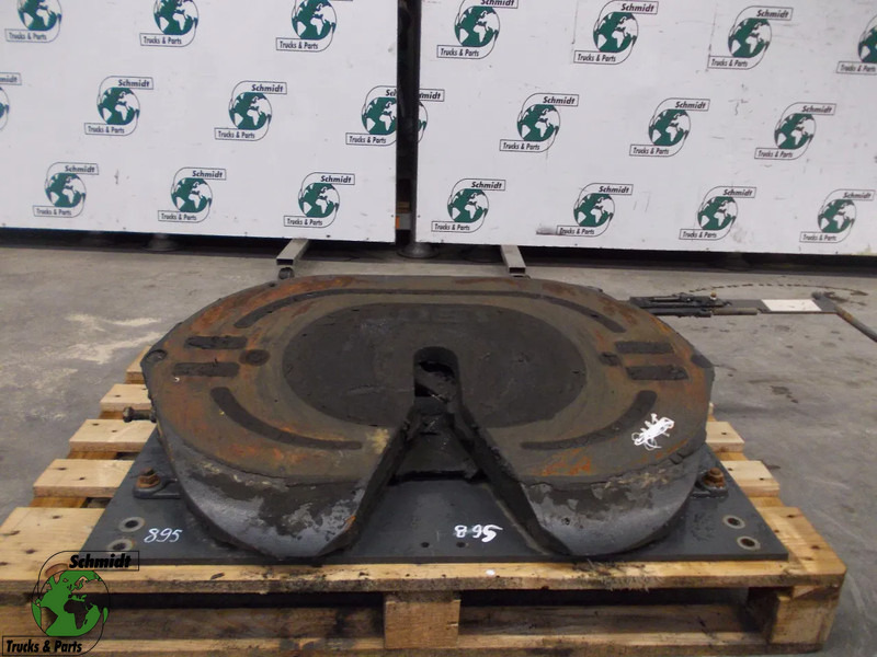 DAF 16304249 JOST MEGA SCHOTEL DAF XF 440 16304249 JOST MEGA SCHOTEL DAF XF 440 EURO 6 MODEL 2016 - Сідло в категорії Вантажівки: фото 1 DAF 16304249 JOST MEGA SCHOTEL DAF XF 440 16304249 JOST MEGA SCHOTEL DAF XF 440 EURO 6 MODEL 2016 - Сідло в категорії Вантажівки: фото 1