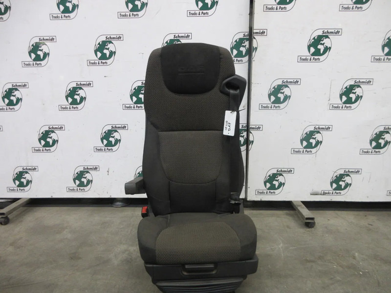 DAF 1710410 // 1707550 STOELEN SET DAF LF 210 EURO 6 MODEL 2020 - Сидіння в категорії Вантажівки: фото 3 DAF 1710410 // 1707550 STOELEN SET DAF LF 210 EURO 6 MODEL 2020 - Сидіння в категорії Вантажівки: фото 3