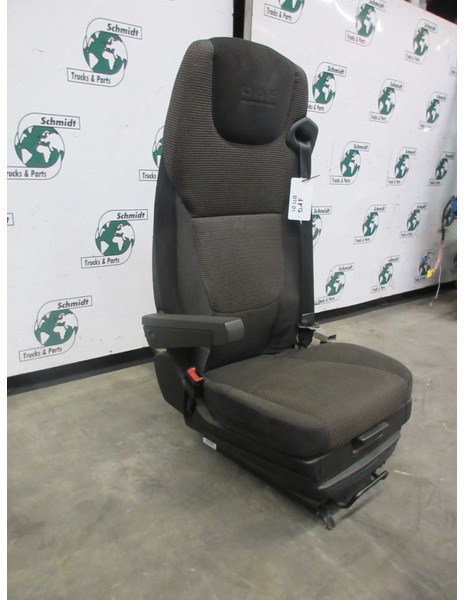 DAF 1710410 // 1707550 STOELEN SET DAF LF 210 EURO 6 MODEL 2020 - Сидіння в категорії Вантажівки: фото 5 DAF 1710410 // 1707550 STOELEN SET DAF LF 210 EURO 6 MODEL 2020 - Сидіння в категорії Вантажівки: фото 5
