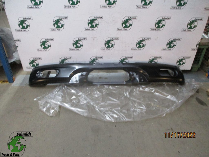 DAF 1825008 BUMPER DAF XF 105 EURO 5 NIEUWE OP VOORRAAD - Бампер в категорії Вантажівки: фото 1 DAF 1825008 BUMPER DAF XF 105 EURO 5 NIEUWE OP VOORRAAD - Бампер в категорії Вантажівки: фото 1