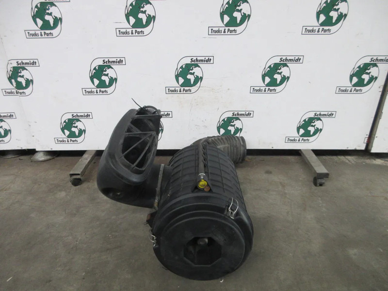 DAF 1854404/1854405/1913133/1931681/1913134 DAF XF EURO 6 - Система забору повітря в категорії Вантажівки: фото 2 DAF 1854404/1854405/1913133/1931681/1913134 DAF XF EURO 6 - Система забору повітря в категорії Вантажівки: фото 2