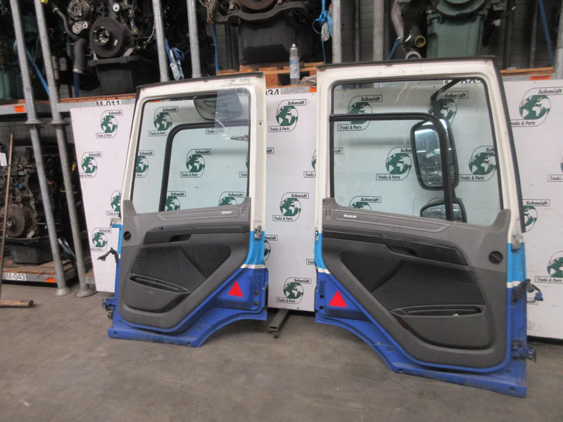 DAF 1950970 // 1950971 DEUR DAF CF EURO 6 MODEL 2018 RECHTS EN LINKS - Двері та запчастини в категорії Вантажівки: фото 2 DAF 1950970 // 1950971 DEUR DAF CF EURO 6 MODEL 2018 RECHTS EN LINKS - Двері та запчастини в категорії Вантажівки: фото 2