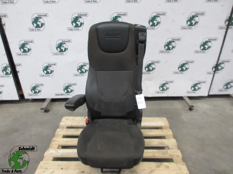 DAF 1978978 STOEL DAF XF 440 EURO 6 LINKS - Сидіння в категорії Вантажівки: фото 1 DAF 1978978 STOEL DAF XF 440 EURO 6 LINKS - Сидіння в категорії Вантажівки: фото 1
