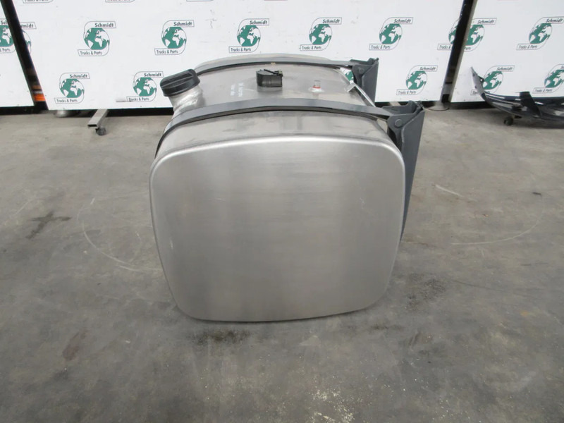 DAF 2198080 DAF DIESEL TANK NIEUWE 335 LITER - Паливний бак в категорії Вантажівки: фото 5 DAF 2198080 DAF DIESEL TANK NIEUWE 335 LITER - Паливний бак в категорії Вантажівки: фото 5