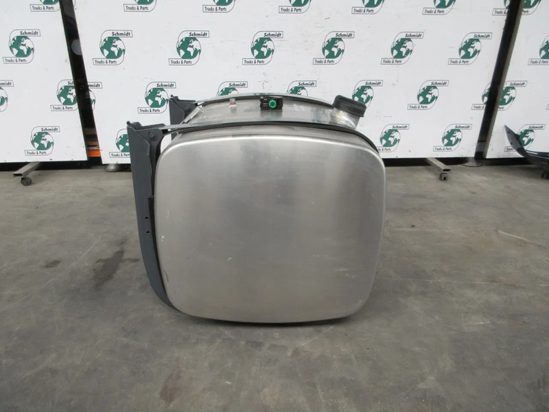 DAF 2198080 DAF DIESEL TANK NIEUWE 590 LITER - Паливний бак в категорії Вантажівки: фото 3 DAF 2198080 DAF DIESEL TANK NIEUWE 590 LITER - Паливний бак в категорії Вантажівки: фото 3