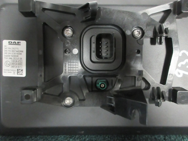 DAF 2352773 MONITOR SCHEERM 10 INCH DAF XG 480 MODEL 2023 - Електрична система в категорії Вантажівки: фото 3 DAF 2352773 MONITOR SCHEERM 10 INCH DAF XG 480 MODEL 2023 - Електрична система в категорії Вантажівки: фото 3