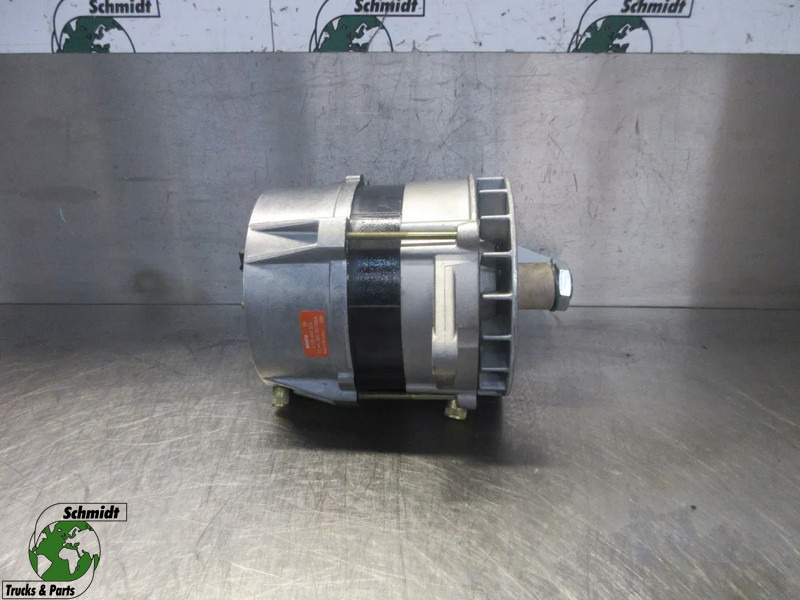 Iveco 0 120 689 524 BOSCH DYNAMO IVECO EURO 2 NIEUWE OP VOORRAAD - Генератор в категорії Вантажівки: фото 1 Iveco 0 120 689 524 BOSCH DYNAMO IVECO EURO 2 NIEUWE OP VOORRAAD - Генератор в категорії Вантажівки: фото 1