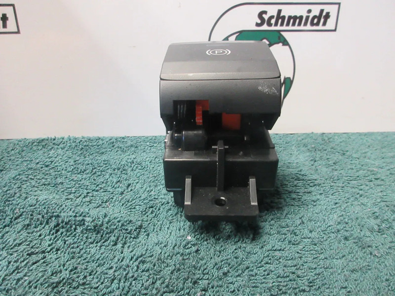 MAN 81.25503-0390 HAND REM MODULEN MAN 18.520 EURO 6 MODEL 2024 - Електрична система в категорії Вантажівки: фото 4 MAN 81.25503-0390 HAND REM MODULEN MAN 18.520 EURO 6 MODEL 2024 - Електрична система в категорії Вантажівки: фото 4
