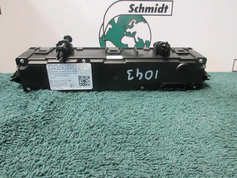 MAN 81.28163-6019 // BEDIENINGS PANEEL MAN 18.520 EURO 6 MODEL 2024 - Електрична система в категорії Вантажівки: фото 5 MAN 81.28163-6019 // BEDIENINGS PANEEL MAN 18.520 EURO 6 MODEL 2024 - Електрична система в категорії Вантажівки: фото 5
