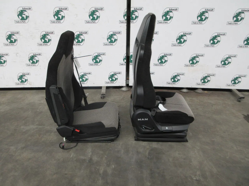 MAN 81.62307-6531//81.62307-6529//81.62307-6562//81.62307-6558 STOELEN SET - Сидіння в категорії Вантажівки: фото 2 MAN 81.62307-6531//81.62307-6529//81.62307-6562//81.62307-6558 STOELEN SET - Сидіння в категорії Вантажівки: фото 2