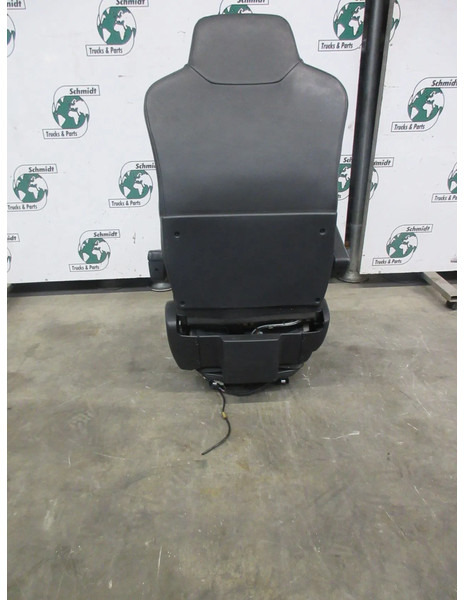 MAN 81.62307-6531 LEEREN STOEL MAN 18.500 MODEL 2020 - Сидіння в категорії Вантажівки: фото 5 MAN 81.62307-6531 LEEREN STOEL MAN 18.500 MODEL 2020 - Сидіння в категорії Вантажівки: фото 5