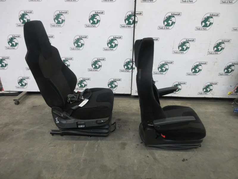MAN 81.62310-6439 // 81.62310-6394 STOELEN SET MAN 18.430 MODEL 2023 - Сидіння в категорії Вантажівки: фото 2 MAN 81.62310-6439 // 81.62310-6394 STOELEN SET MAN 18.430 MODEL 2023 - Сидіння в категорії Вантажівки: фото 2