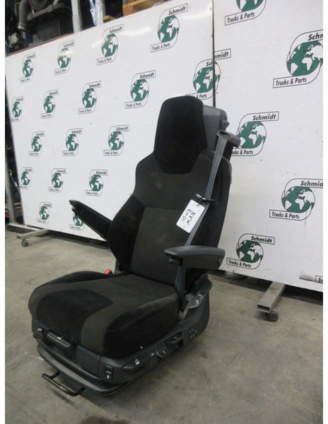 MAN 81.62310-6439 BESTURDES STOEL MAN 18.520 MODEL 2024 - Сидіння в категорії Вантажівки: фото 3 MAN 81.62310-6439 BESTURDES STOEL MAN 18.520 MODEL 2024 - Сидіння в категорії Вантажівки: фото 3