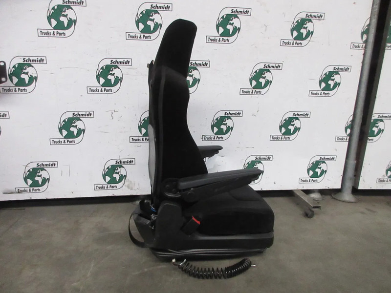 MAN 81.62310-6441 // 81.62310-6436 STOELEN SET MAN TGX 18.470 MODEL 2022 - Сидіння в категорії Вантажівки: фото 4 MAN 81.62310-6441 // 81.62310-6436 STOELEN SET MAN TGX 18.470 MODEL 2022 - Сидіння в категорії Вантажівки: фото 4