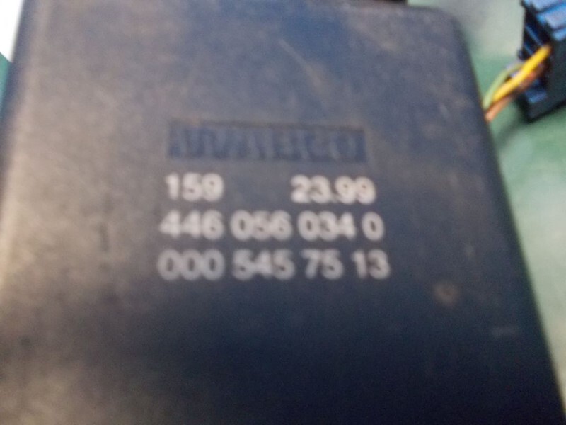 Mercedes-Benz A 000 545 74 13 WABCO 446 056 033 0 LUCHTVERINGS MODULE MP3 - Електрична система в категорії Вантажівки: фото 2 Mercedes-Benz A 000 545 74 13 WABCO 446 056 033 0 LUCHTVERINGS MODULE MP3 - Електрична система в категорії Вантажівки: фото 2
