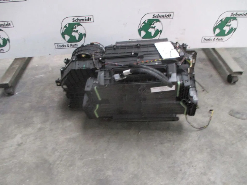 Mercedes-Benz A 960 830 22 60 KACHEL HUIS MP 4 EURO 6 - Опалення/ Вентиляція в категорії Вантажівки: фото 2 Mercedes-Benz A 960 830 22 60 KACHEL HUIS MP 4 EURO 6 - Опалення/ Вентиляція в категорії Вантажівки: фото 2