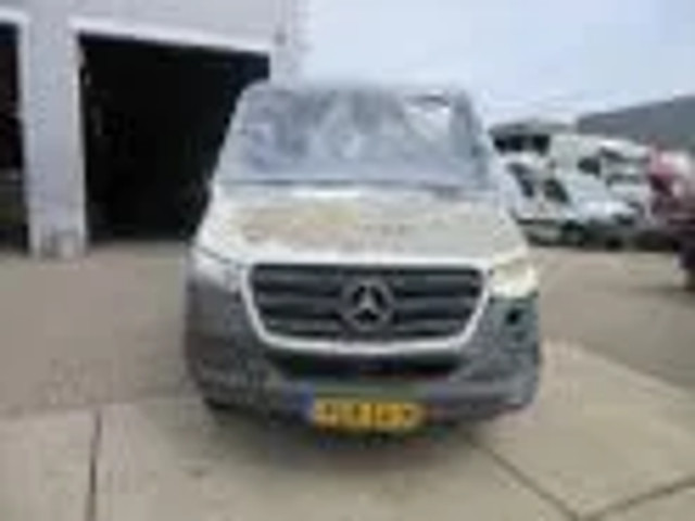 Mercedes-Benz MERCEDES SPRINTER 516 CABINE ZONDER ACHTER CHASSIS WG 1025 - Кабіна й інтер'єр в категорії Вантажівки: фото 2 Mercedes-Benz MERCEDES SPRINTER 516 CABINE ZONDER ACHTER CHASSIS WG 1025 - Кабіна й інтер'єр в категорії Вантажівки: фото 2