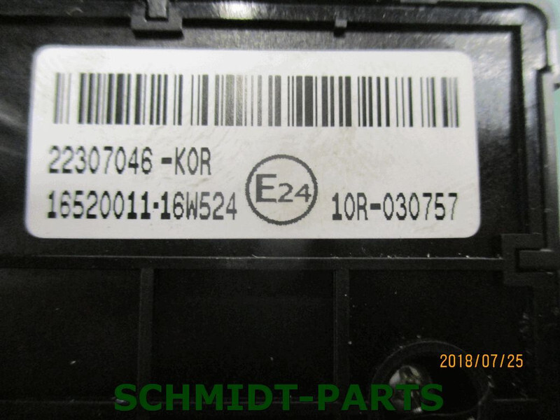 Renault 7422307046 Vrijwiel Cruise Control - Електрична система в категорії Вантажівки: фото 2 Renault 7422307046 Vrijwiel Cruise Control - Електрична система в категорії Вантажівки: фото 2
