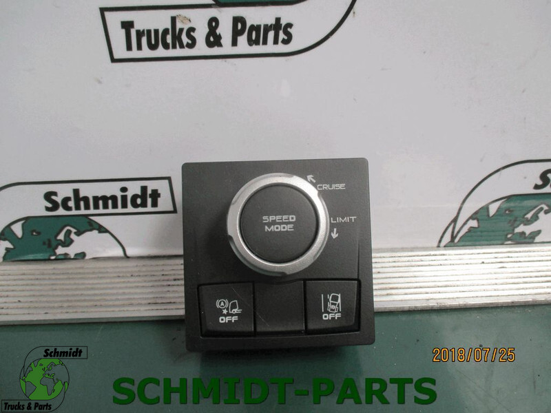Renault 7422307046 Vrijwiel Cruise Control - Електрична система в категорії Вантажівки: фото 1 Renault 7422307046 Vrijwiel Cruise Control - Електрична система в категорії Вантажівки: фото 1