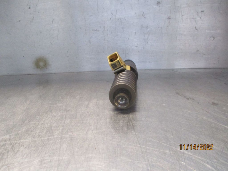 Volvo 21977909 INJECTORS FH FM FMX EURO 6 - Паливна система в категорії Вантажівки: фото 4 Volvo 21977909 INJECTORS FH FM FMX EURO 6 - Паливна система в категорії Вантажівки: фото 4