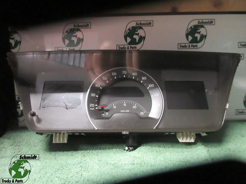 Volvo 22222030 INSTRUMENTENPANEEL VOLVO FH 500 EURO 6 MODEL 2021 - Приладова панель в категорії Вантажівки: фото 1 Volvo 22222030 INSTRUMENTENPANEEL VOLVO FH 500 EURO 6 MODEL 2021 - Приладова панель в категорії Вантажівки: фото 1