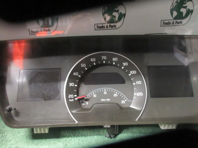 Volvo 22222030 INSTRUMENTENPANEEL VOLVO FH 500 EURO 6 MODEL 2021 - Приладова панель в категорії Вантажівки: фото 3 Volvo 22222030 INSTRUMENTENPANEEL VOLVO FH 500 EURO 6 MODEL 2021 - Приладова панель в категорії Вантажівки: фото 3