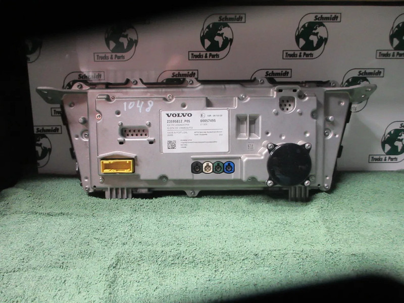 Volvo 23595812 INSTRUMENTENPANEEL VOLVO FM 330 EURO 6 MODEL 2023 - Приладова панель в категорії Вантажівки: фото 2 Volvo 23595812 INSTRUMENTENPANEEL VOLVO FM 330 EURO 6 MODEL 2023 - Приладова панель в категорії Вантажівки: фото 2