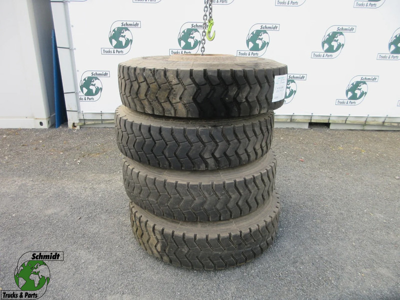 Windpower 13R // 22,5 WINDPOWER//WDC52 4 X BAND MET WIEL - Шина в категорії Вантажівки: фото 1 Windpower 13R // 22,5 WINDPOWER//WDC52 4 X BAND MET WIEL - Шина в категорії Вантажівки: фото 1