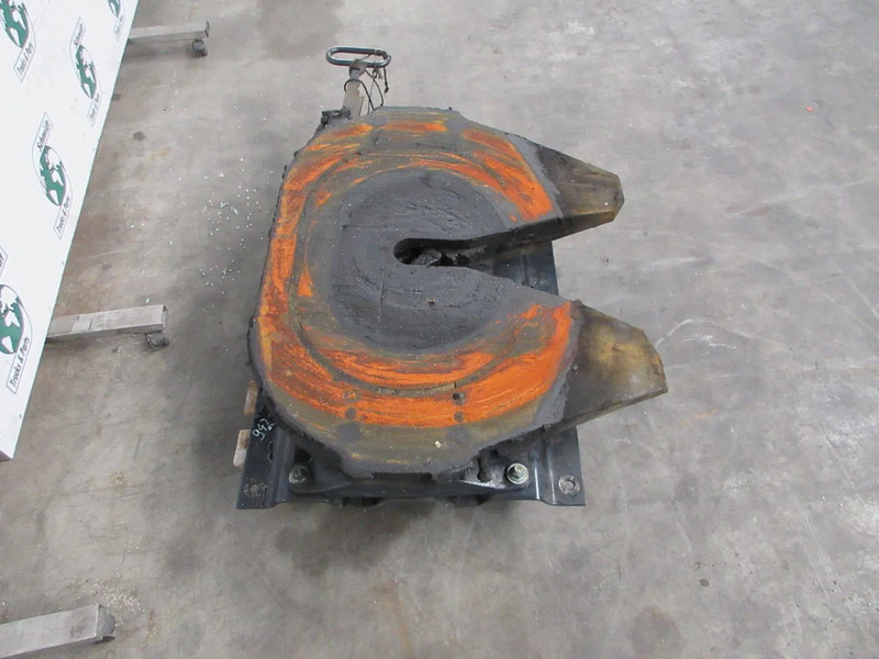 Jost JSK 37C G50-X D152 U20 JSK 37C G50-X D152 U20 KOMT VAN MAN 24.460 MODEL 2020 - Сідло в категорії Вантажівки: фото 3 Jost JSK 37C G50-X D152 U20 JSK 37C G50-X D152 U20 KOMT VAN MAN 24.460 MODEL 2020 - Сідло в категорії Вантажівки: фото 3