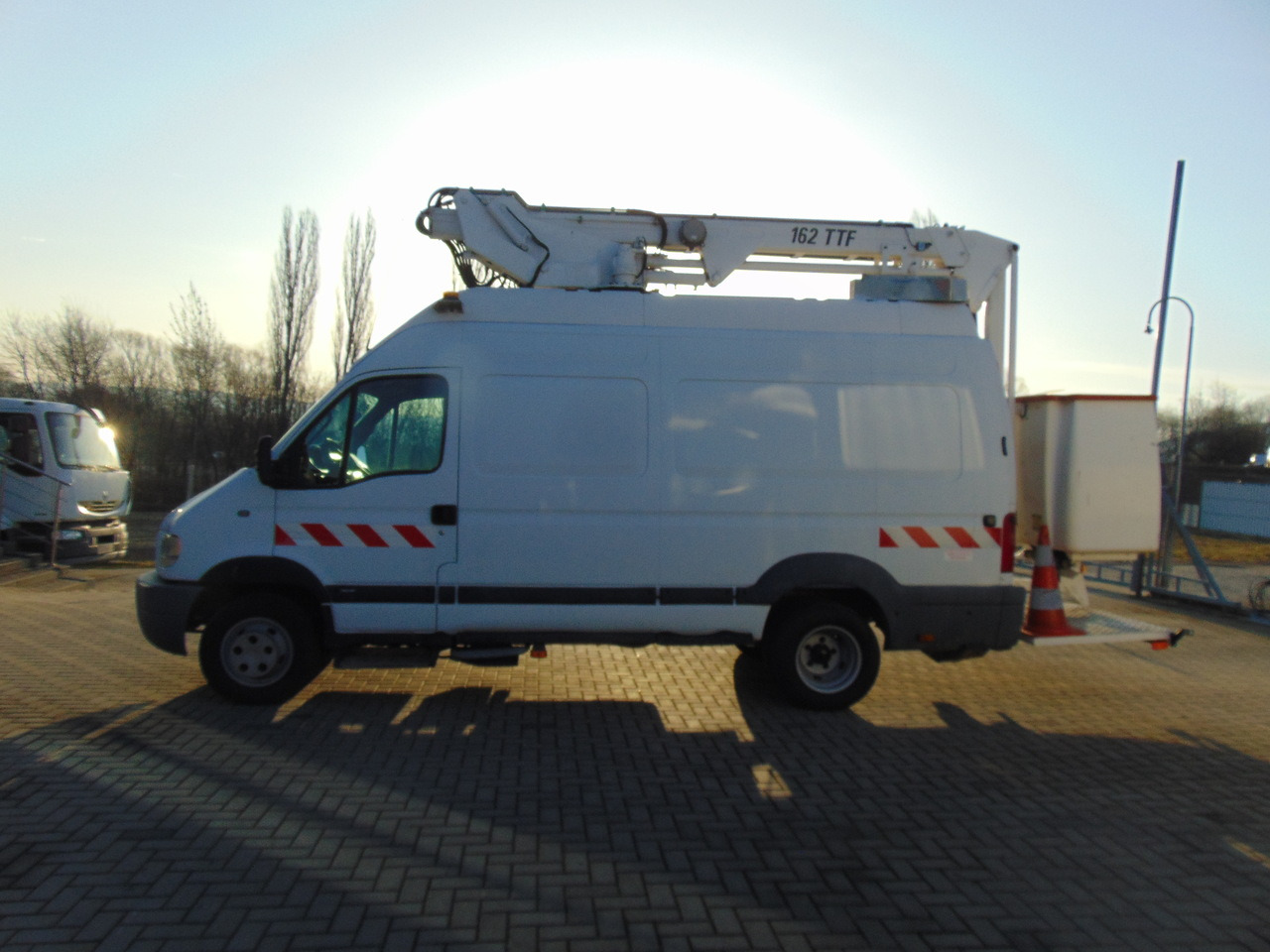 RENAULT Mascott 2,8dCi 110 L2H3 France Elevateur 152TTF 162TTF - Автовишка: фото 5 RENAULT Mascott 2,8dCi 110 L2H3 France Elevateur 152TTF 162TTF - Автовишка: фото 5