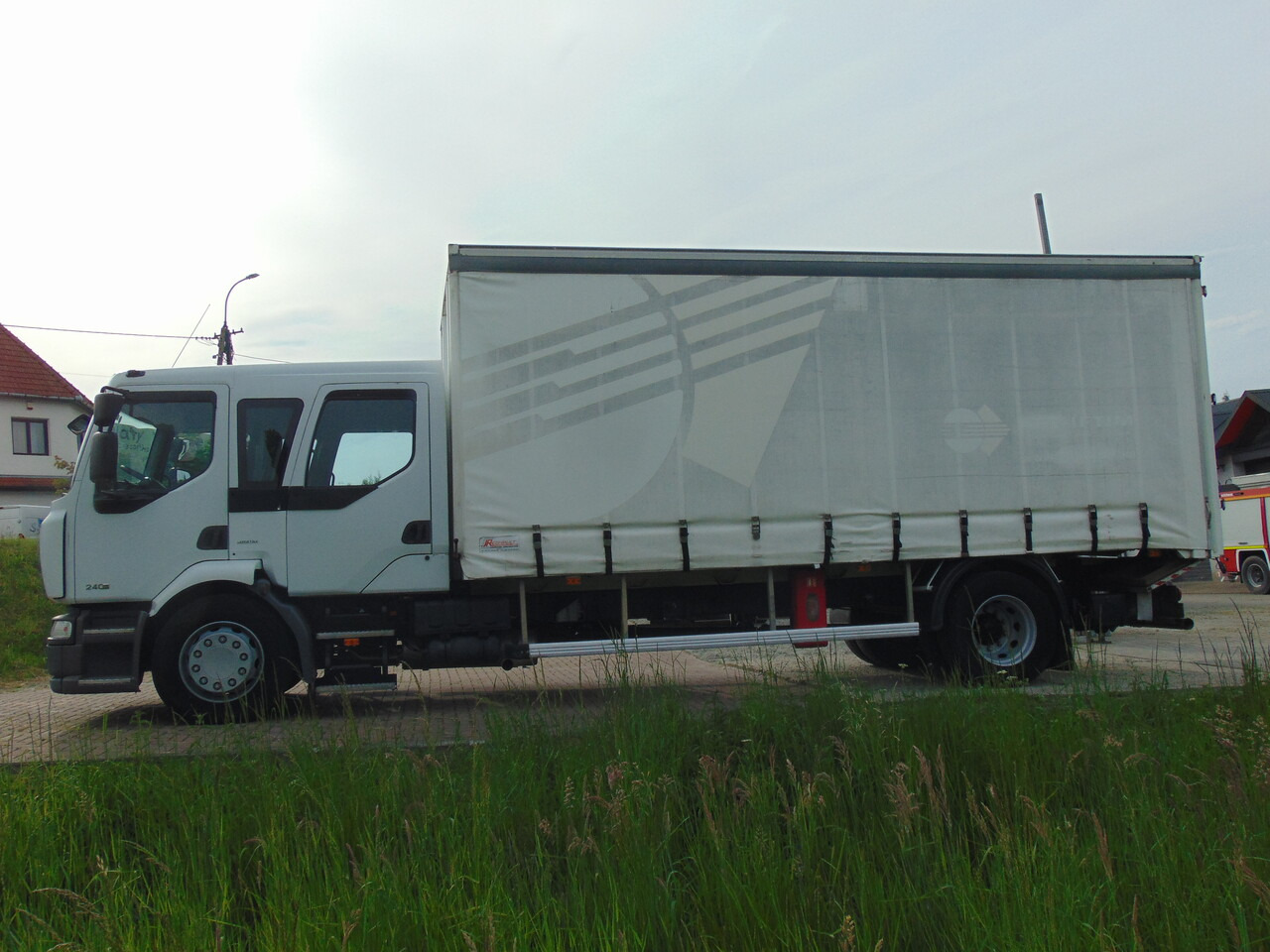 RENAULT Midlum 240DXi - Тентована вантажівка: фото 5 RENAULT Midlum 240DXi - Тентована вантажівка: фото 5