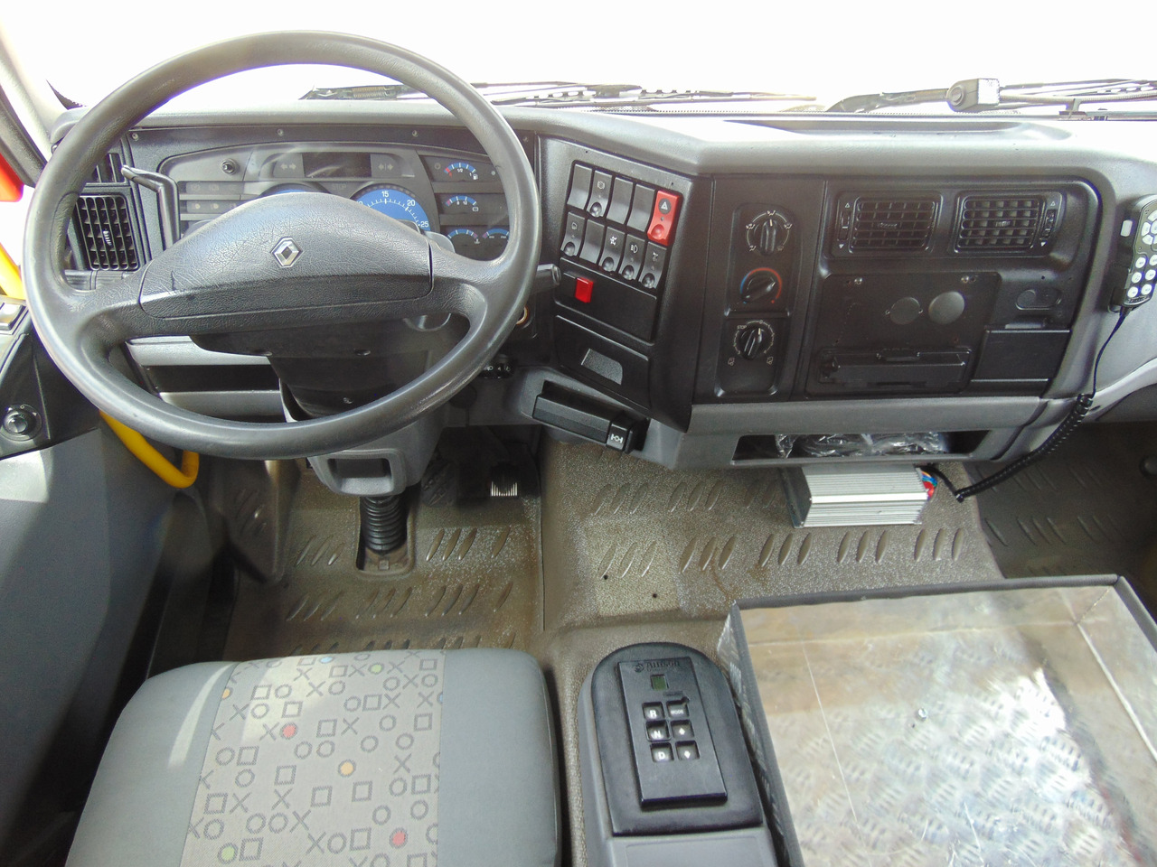 Пожежна машина RENAULT Midlum 270dCi SIDES: фото 19