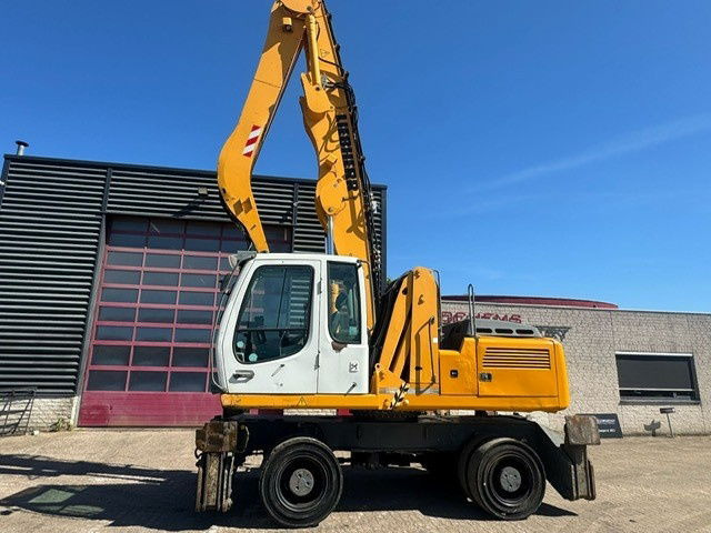 Liebherr A 904 C Litronic - Екскаватор для знесення: фото 1 Liebherr A 904 C Litronic - Екскаватор для знесення: фото 1