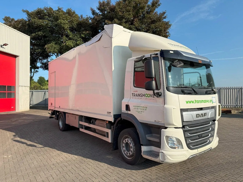 DAF CF 230 / ENGINE RUNNING / ONLY:286284 KM / ACC / LWDS / PLATFORM 2000 KG / 3SEATS / AUTOMATIC / EURO-6 / 2018 - Вантажівка з закритим кузовом: фото 2 DAF CF 230 / ENGINE RUNNING / ONLY:286284 KM / ACC / LWDS / PLATFORM 2000 KG / 3SEATS / AUTOMATIC / EURO-6 / 2018 - Вантажівка з закритим кузовом: фото 2